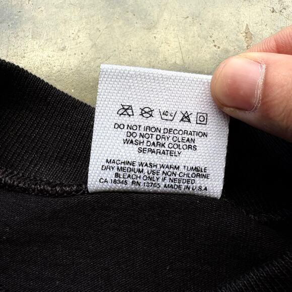 Vintage 90s Wilson Athletics‎ Black T-shirt - Picture 4 of 5